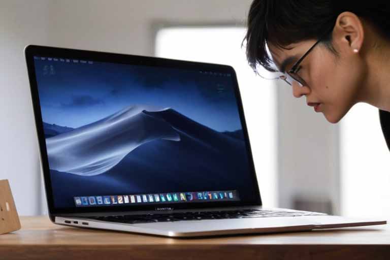 ¿Cómo solucionar si No puedo hacer clic en una parte de la pantalla de mi MacBook?