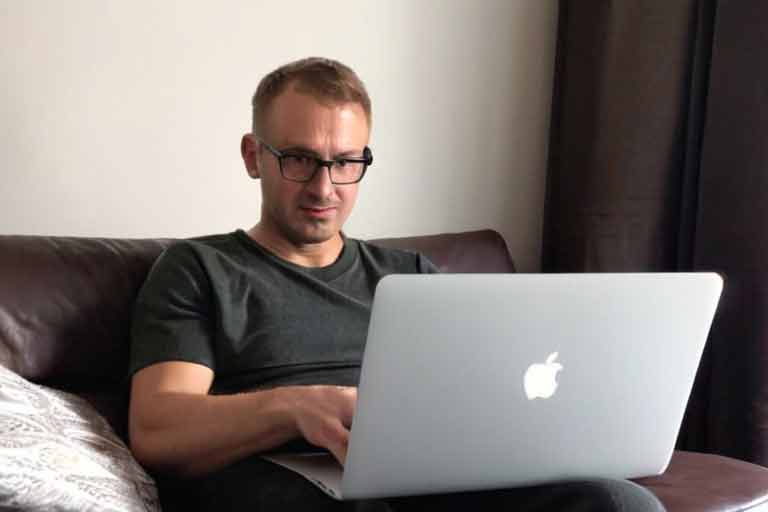¿Cómo puedo reparar mi MAC si luego de formatearla no puedo instalar el MacOS?